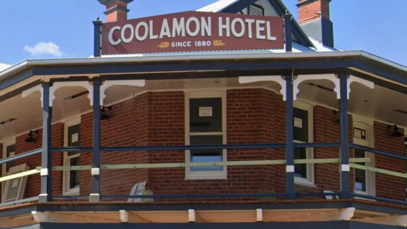 Prestigious heritage award for Coolamon Hotel