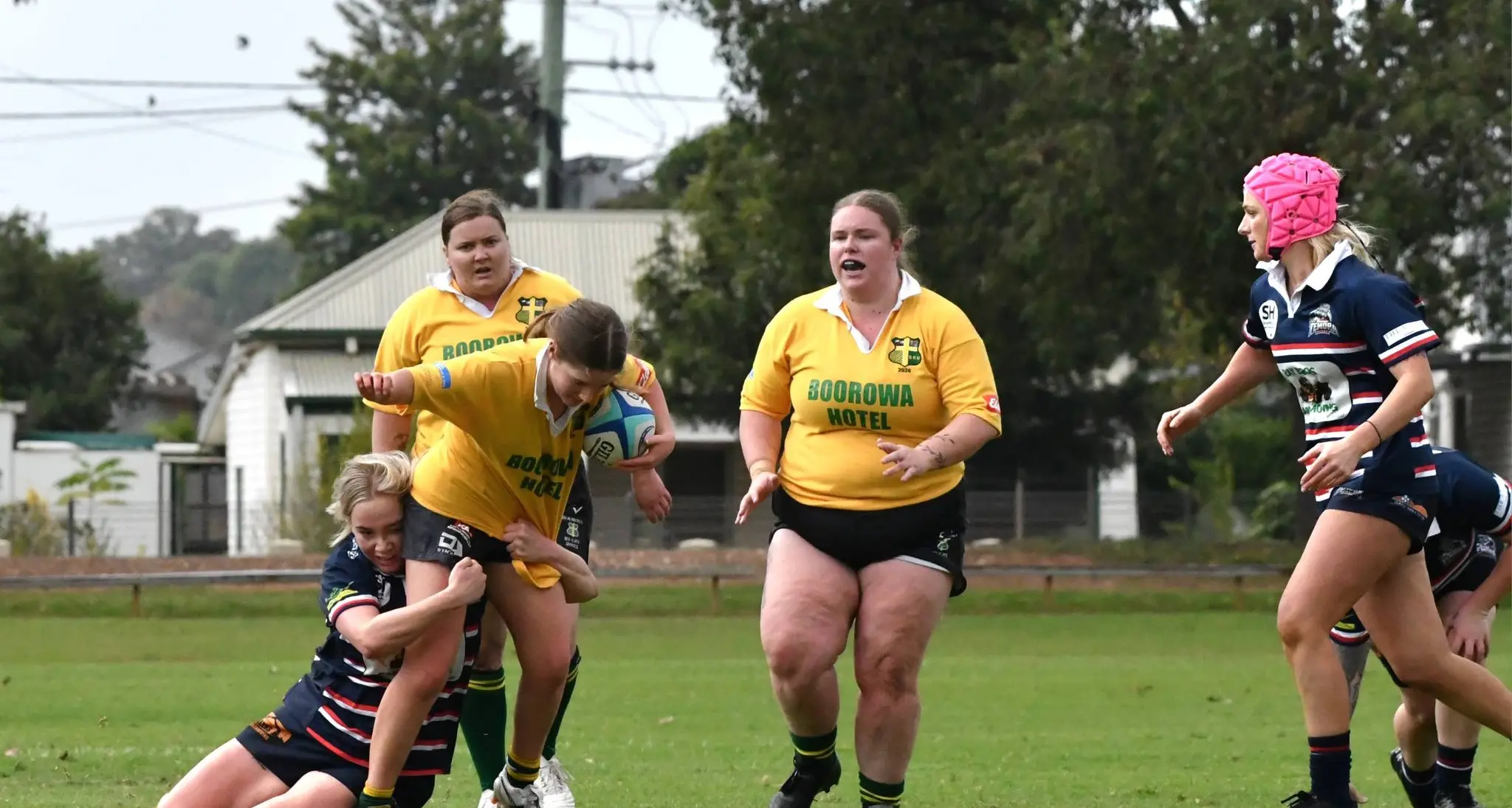 Tuskerettes keep perfect record intact