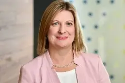 <p>Telecommunications Industry Ombudsman Cynthia Gebert</p>\\n