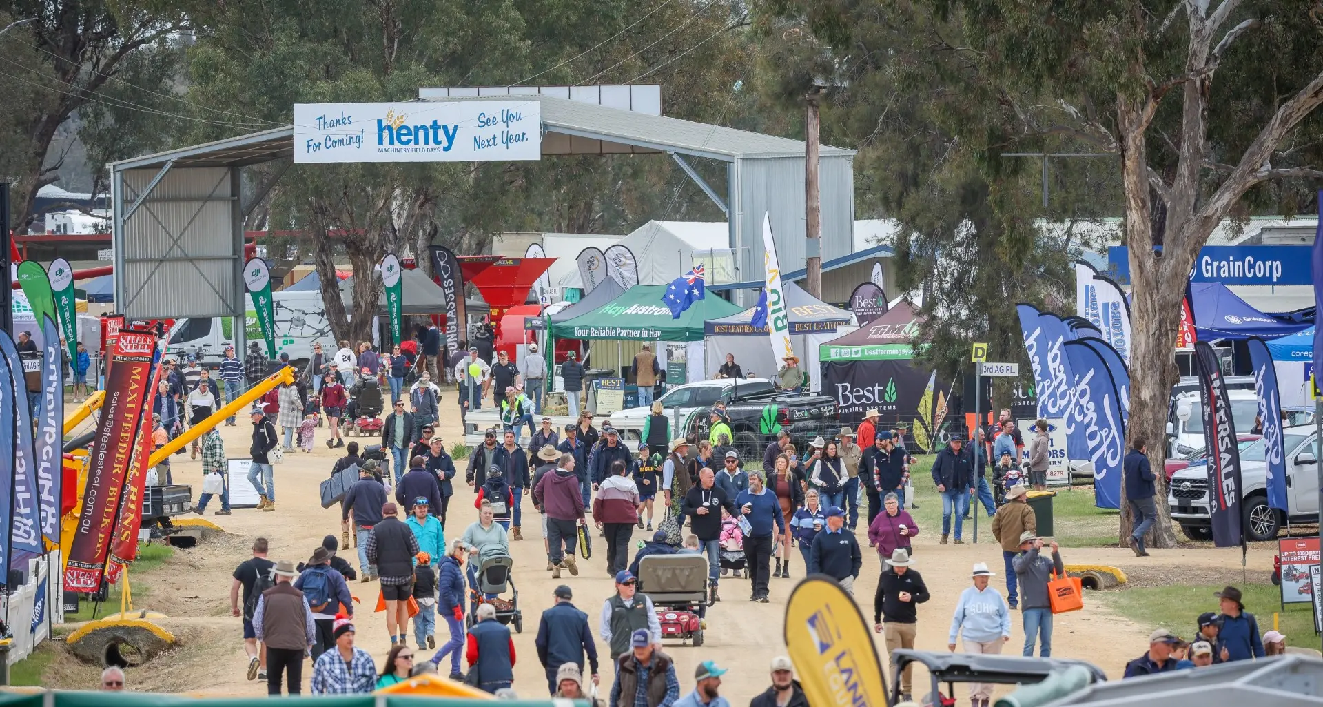 Start planning your trip to the Henty Machinery Field Days