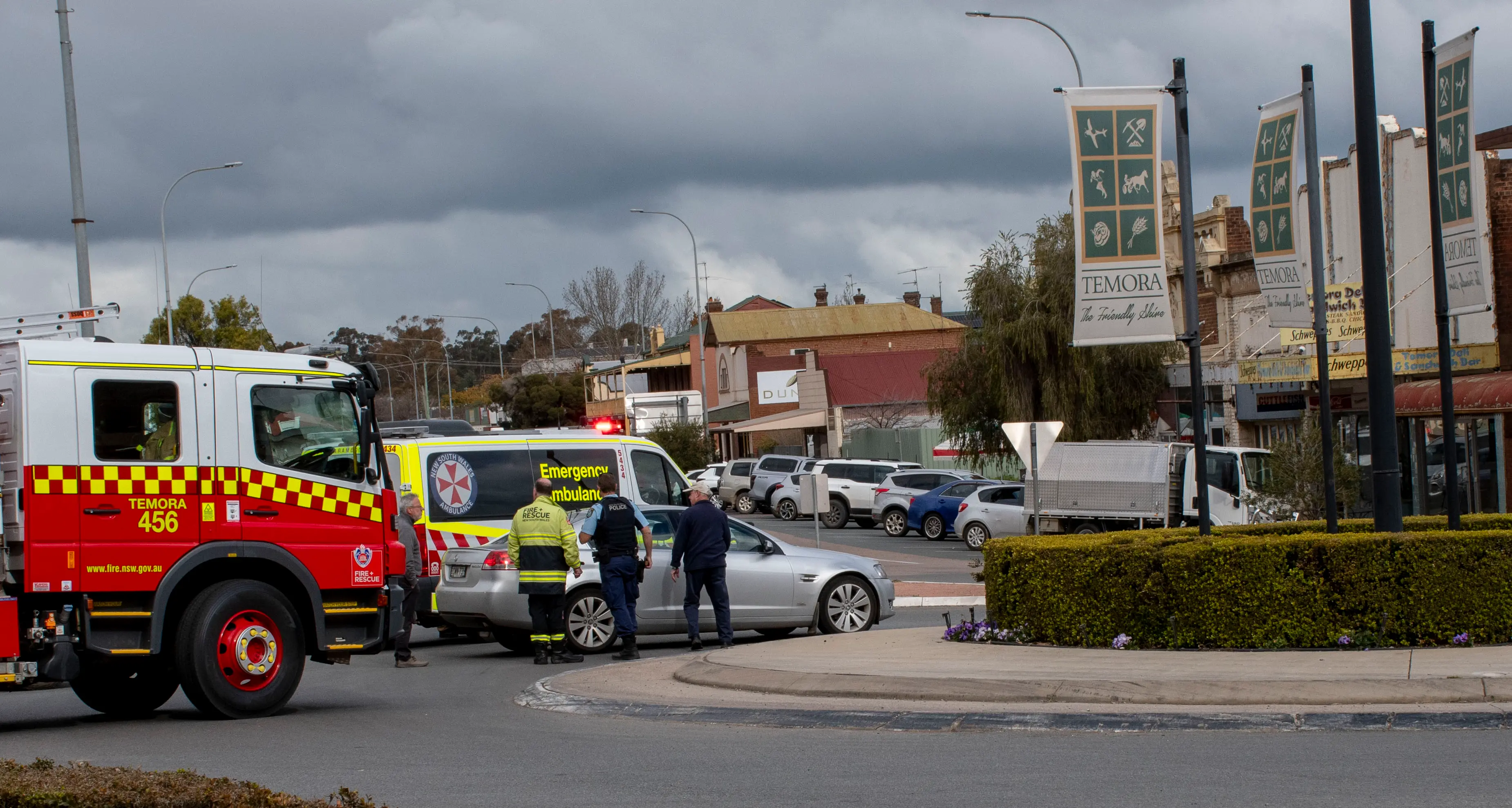 Accident at roundabout