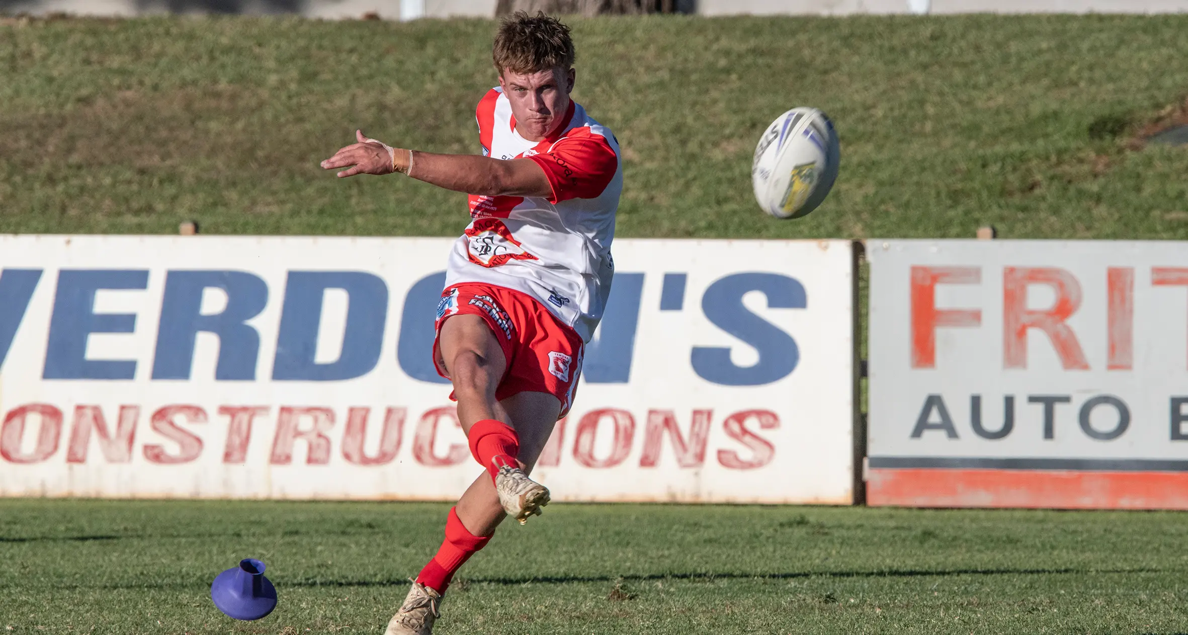 Dragons keep premiership dream alive