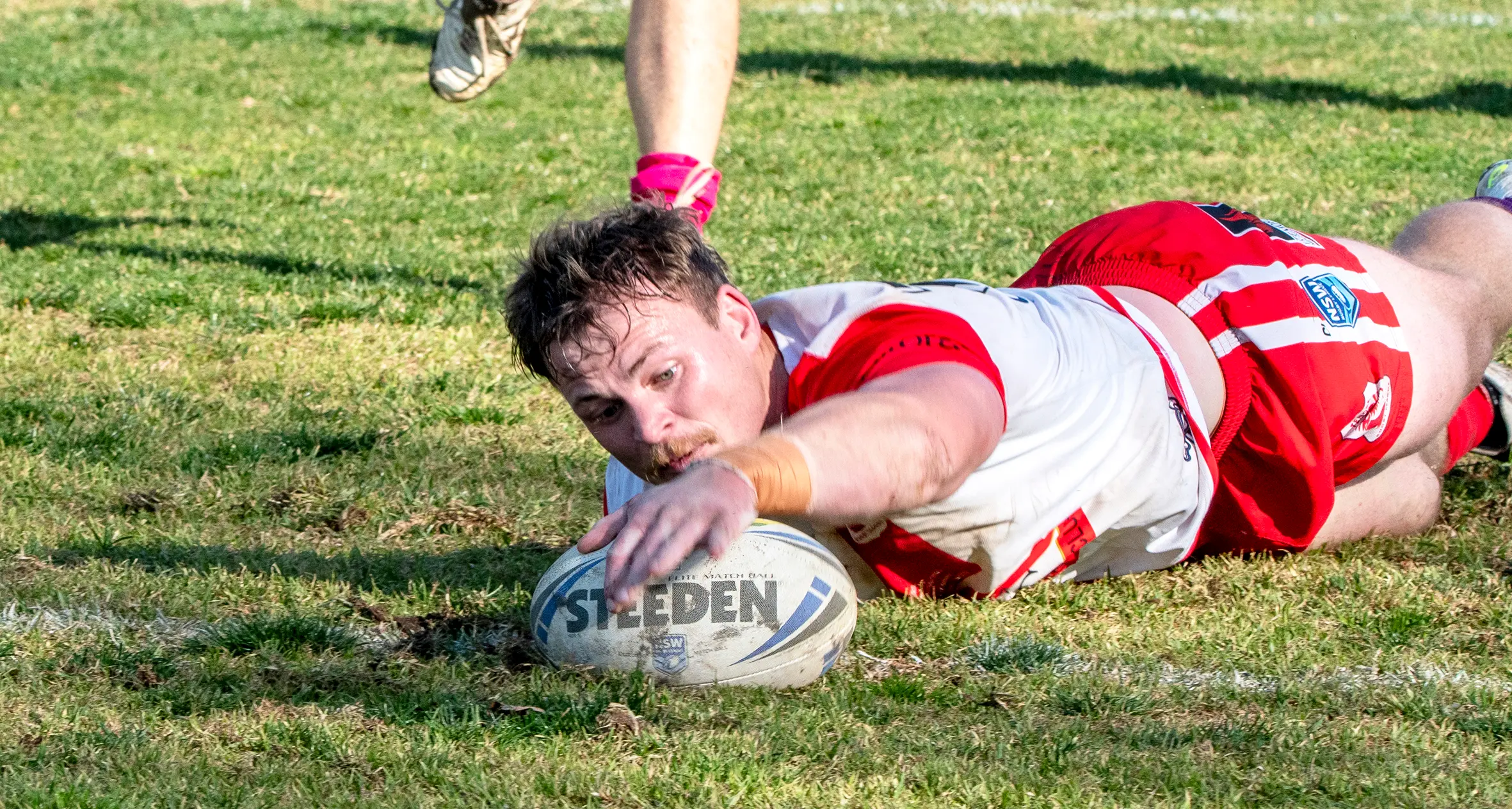 Temora thunder past Albury
