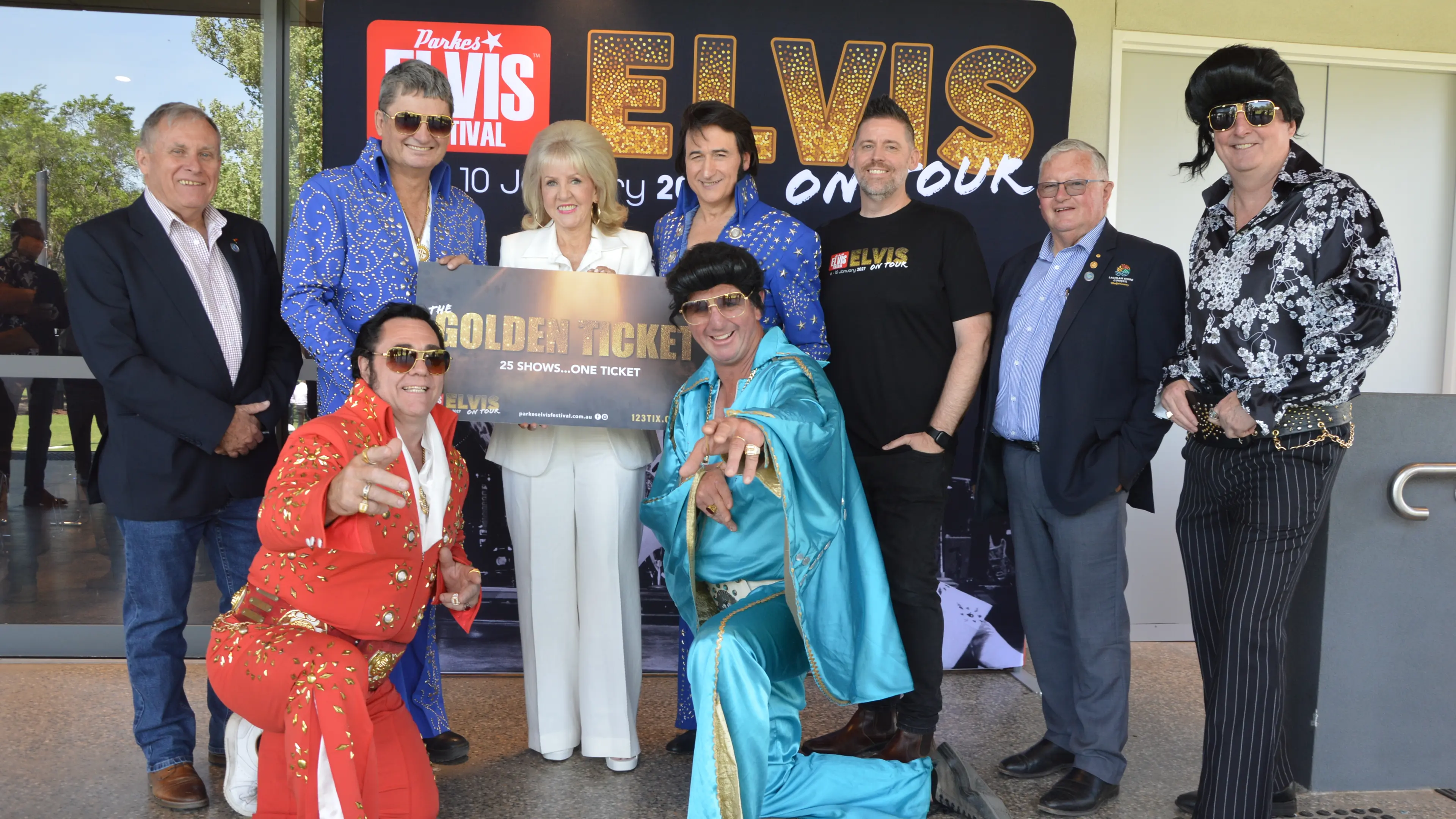 The King is on tour as town prepares for blockbuster festival
